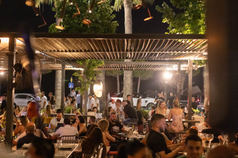 A picture of THE WAVE Restaurant, Lounge, Pizzeria.